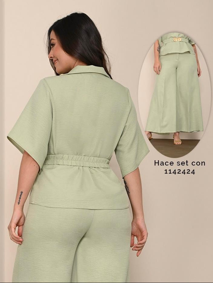 BLUSA CON CUELLO TALLA PLUS (1142427)
