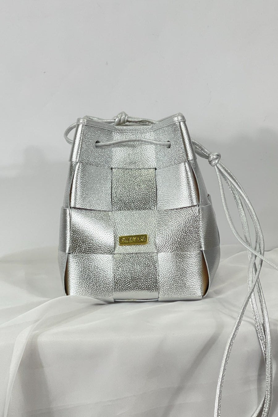 BOLSO PLATEADO MANOS LIBRES (880G)