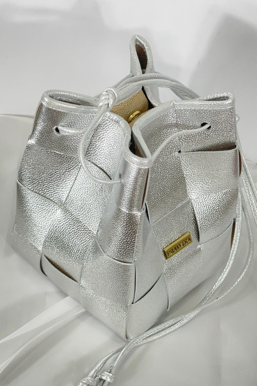 BOLSO PLATEADO MANOS LIBRES (880G)