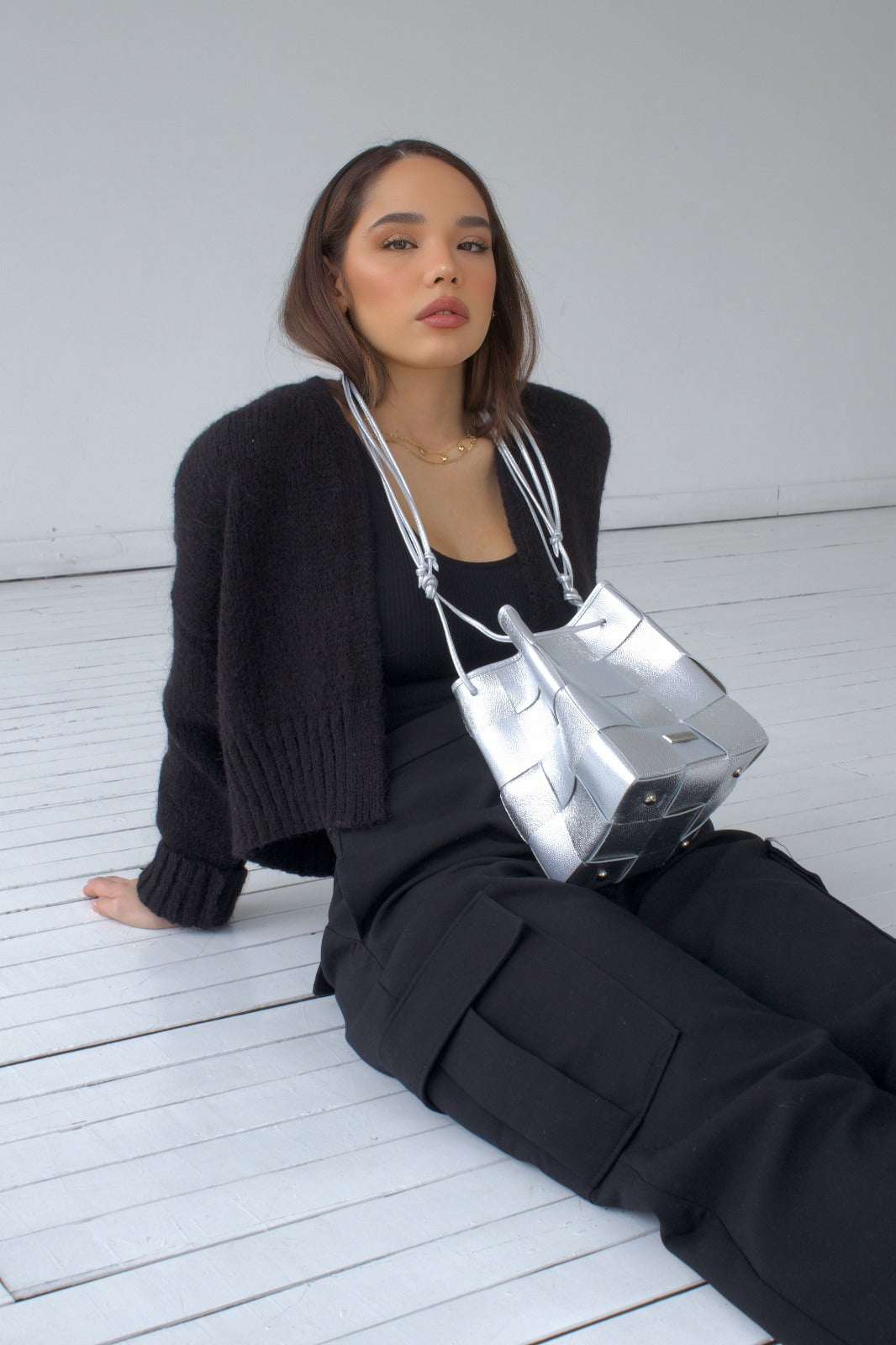 BOLSO PLATEADO MANOS LIBRES (880G)