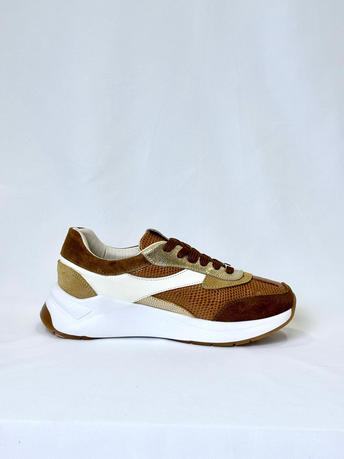 TENNIS EN CUERO DAMA (2509)
