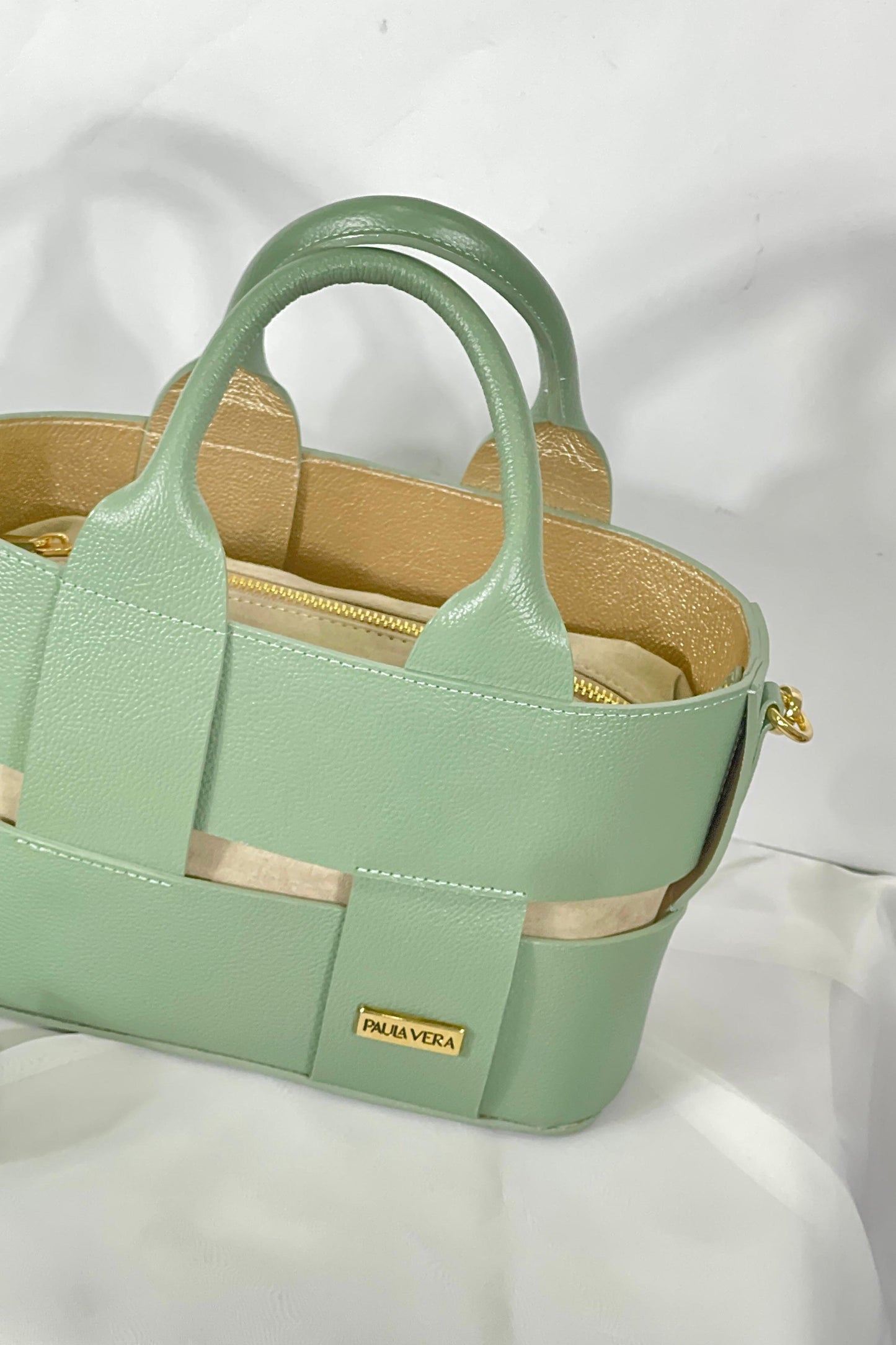 BOLSO MEDIANO HANDBAG TIPO CANASTO (827M)