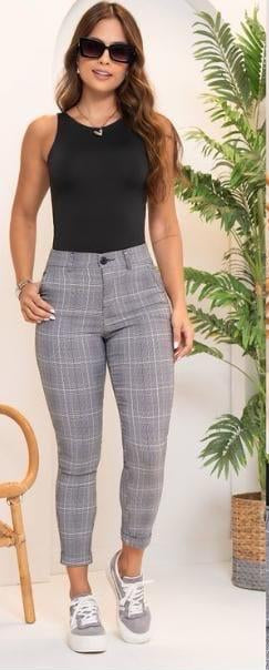 PANTALON CLASICO A CUADROS (B29029300)